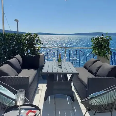 度假居 Blue Bay Kaštela